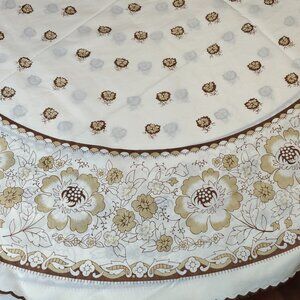 Vintage Fabric (Tablecloth) 1960s or 1970s Oval Shape Floral Print